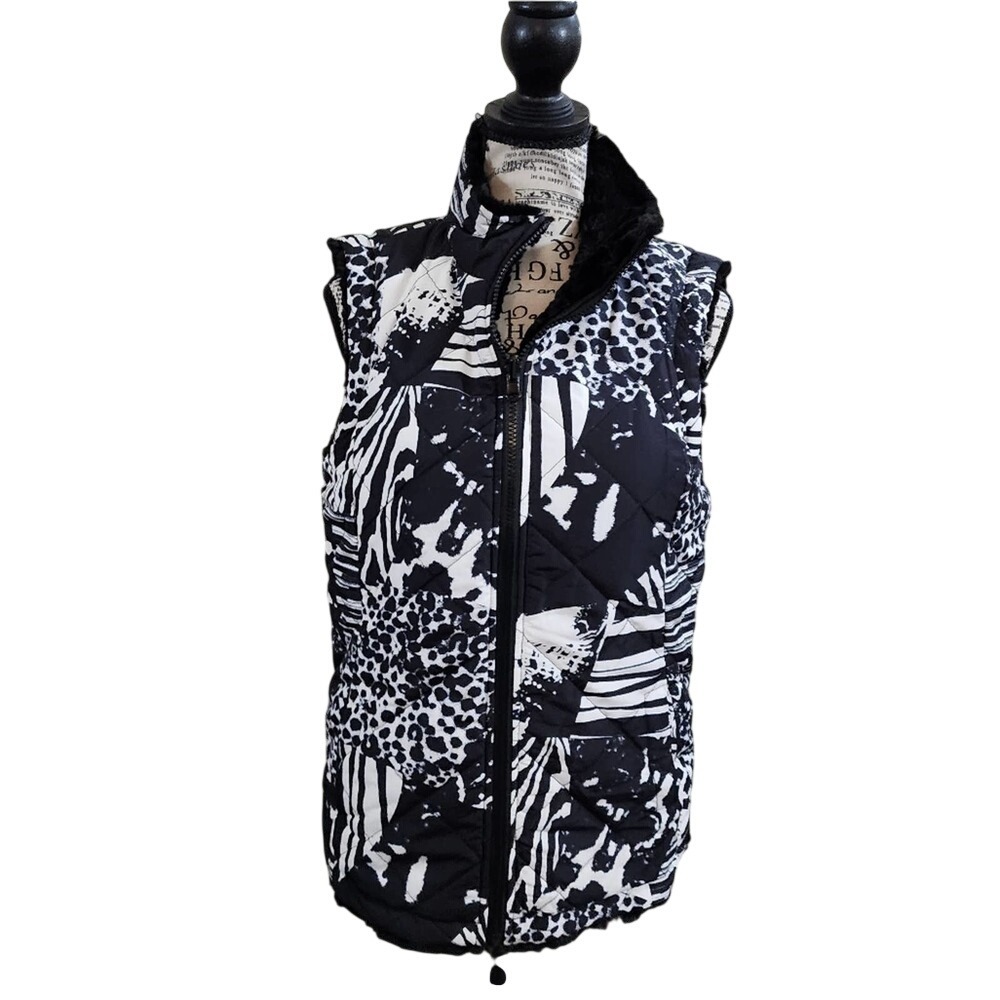 Multiples black‎ and white super soft fur reversible vest size small